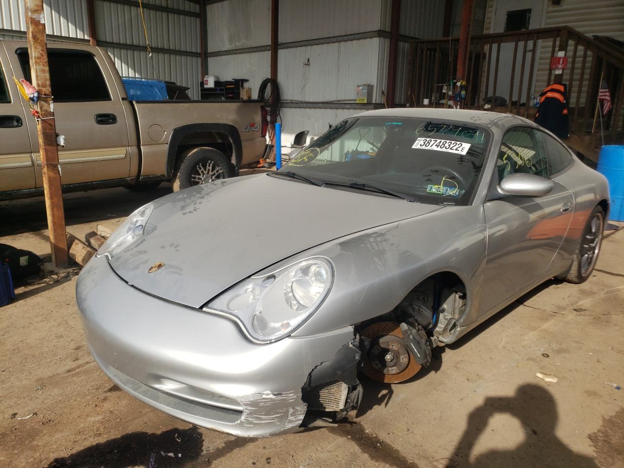Photo 2 from auction – 2002 PORSCHE 911 CARRER with VIN WP0AA29972S621290