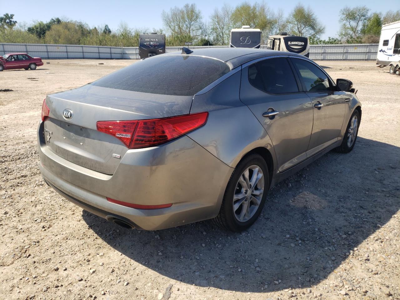 Photo 4 from auction – 2013 KIA OPTIMA LX with VIN 5XXGM4A75DG206005