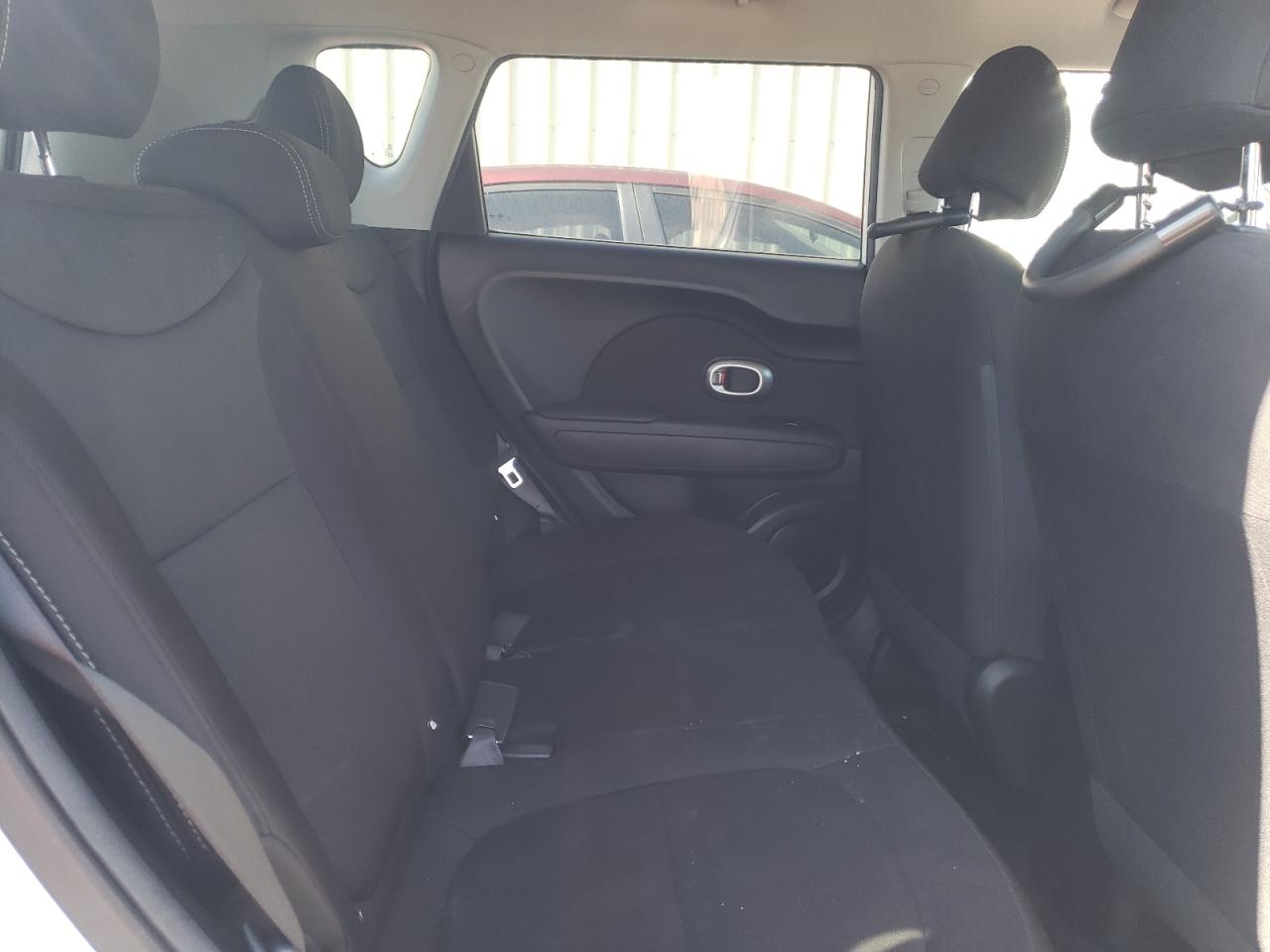 Photo 6 from auction – 2018 KIA SOUL with VIN KNDJN2A2XJ7896057