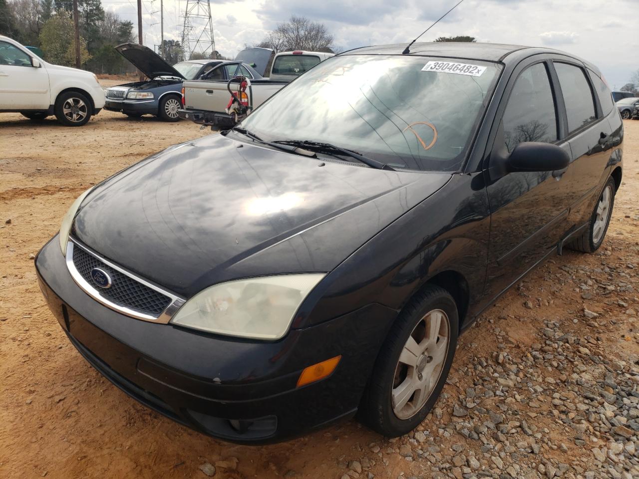 Photo 2 from auction – 2006 FORD FOCUS ZX5 with VIN 1FAHP37N16W244026