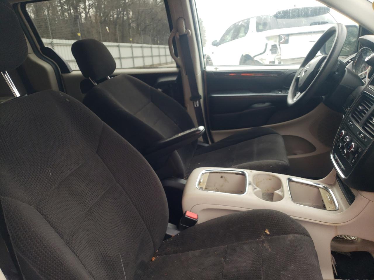 Photo 5 from auction – 2013 DODGE GRAND CARA with VIN 2C4RDGCG0DR549741