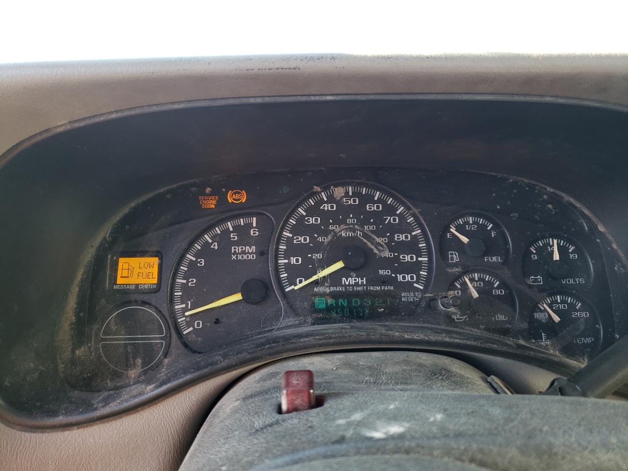 Photo 8 from auction – 2000 CHEVROLET SILVERADO with VIN 1GCEC19T5YZ156784