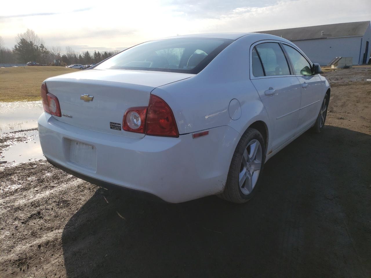 Photo 4 from auction – 2011 CHEVROLET MALIBU LS with VIN 1G1ZA5E12BF112309
