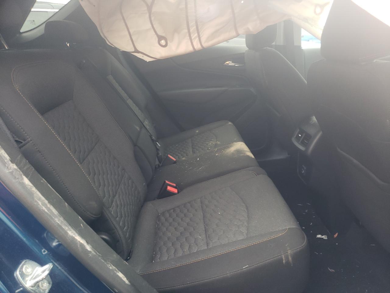 Photo 6 from auction – 2020 CHEVROLET EQUINOX LT with VIN 3GNAXJEV1LL290791