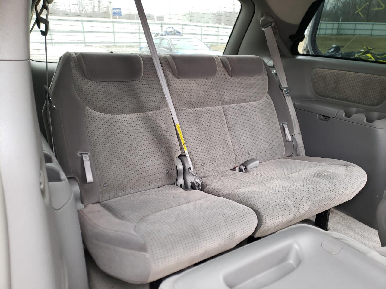 Photo 9 from auction – 2007 TOYOTA SIENNA LE with VIN 5TDBK23C57S004248