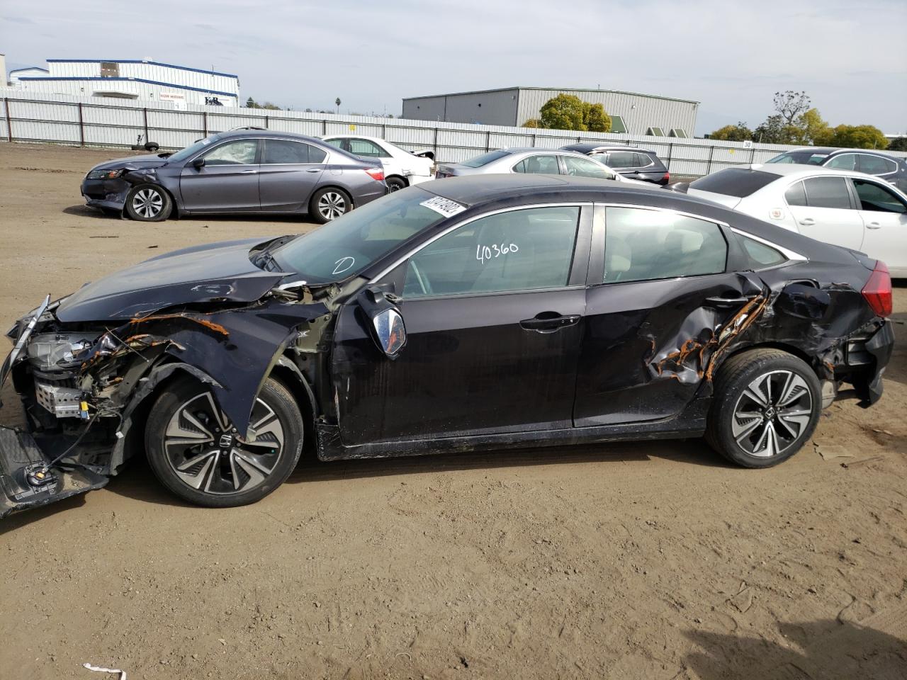 Photo 9 from auction – 2016 HONDA CIVIC EX with VIN 2HGFC1F34GH647596