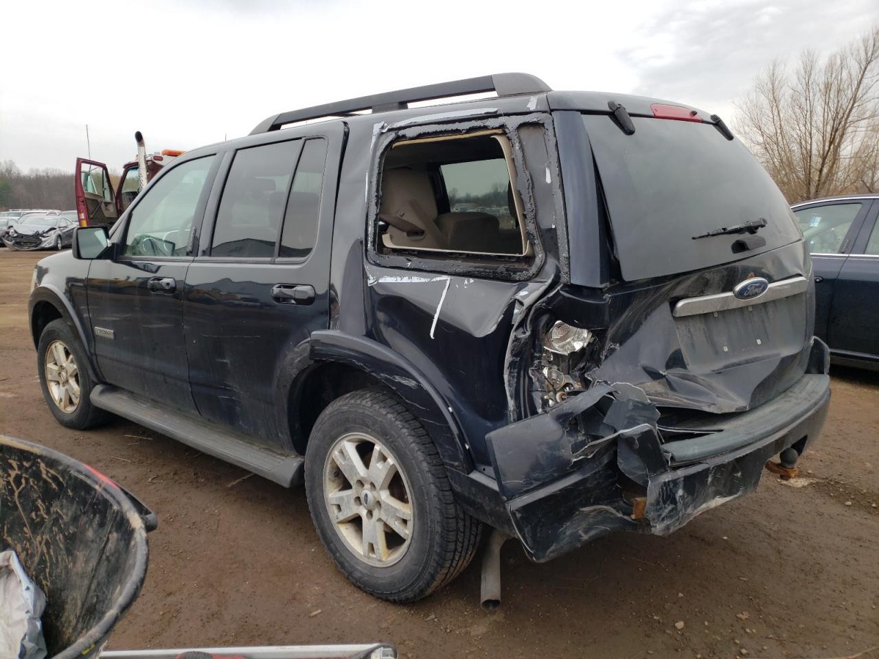 Photo 3 from auction – 2007 FORD EXPLORER with VIN 1FMEU73E17UB33083