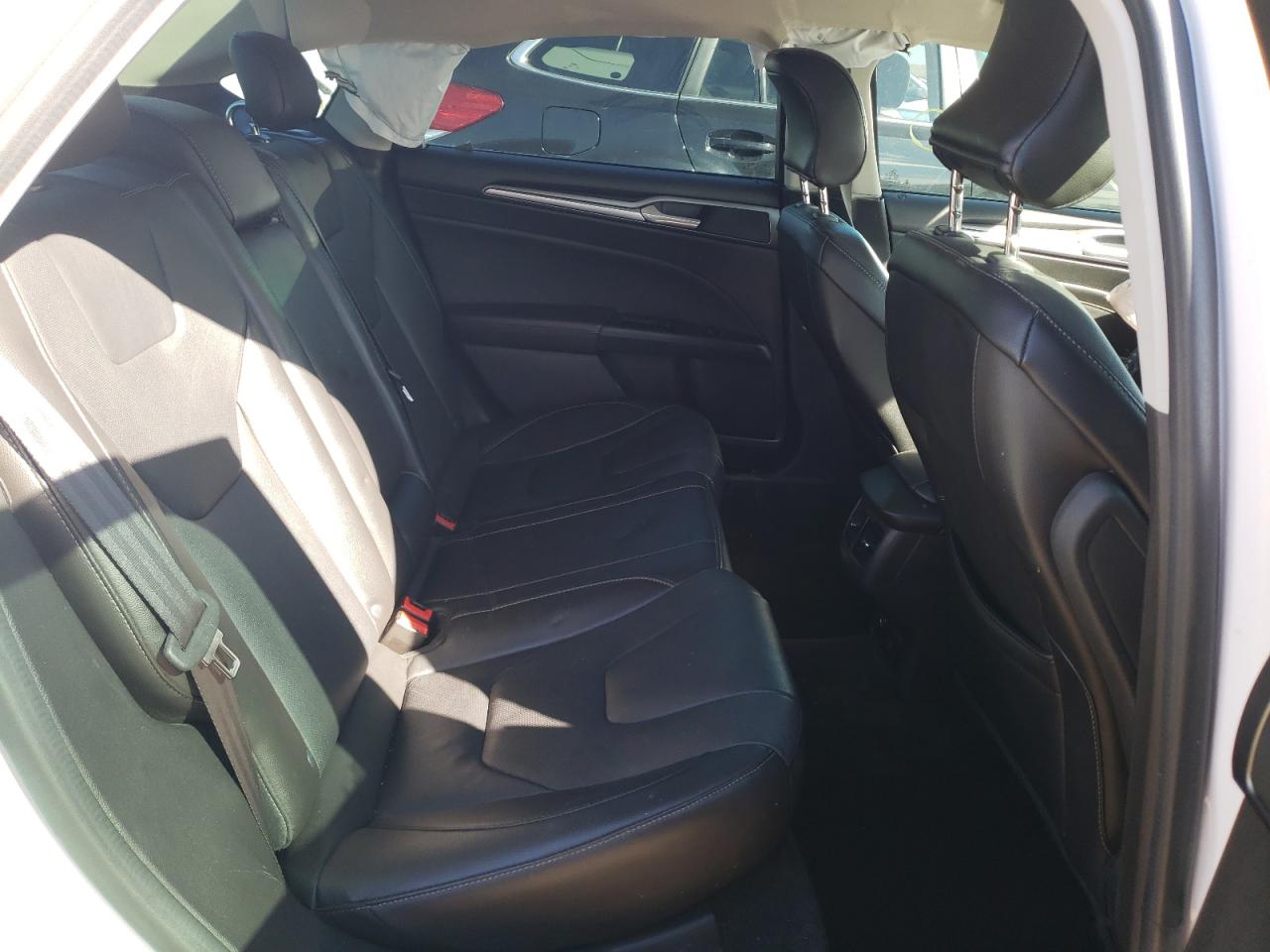 Photo 6 from auction – 2016 FORD FUSION TIT with VIN 3FA6P0SU7GR114664