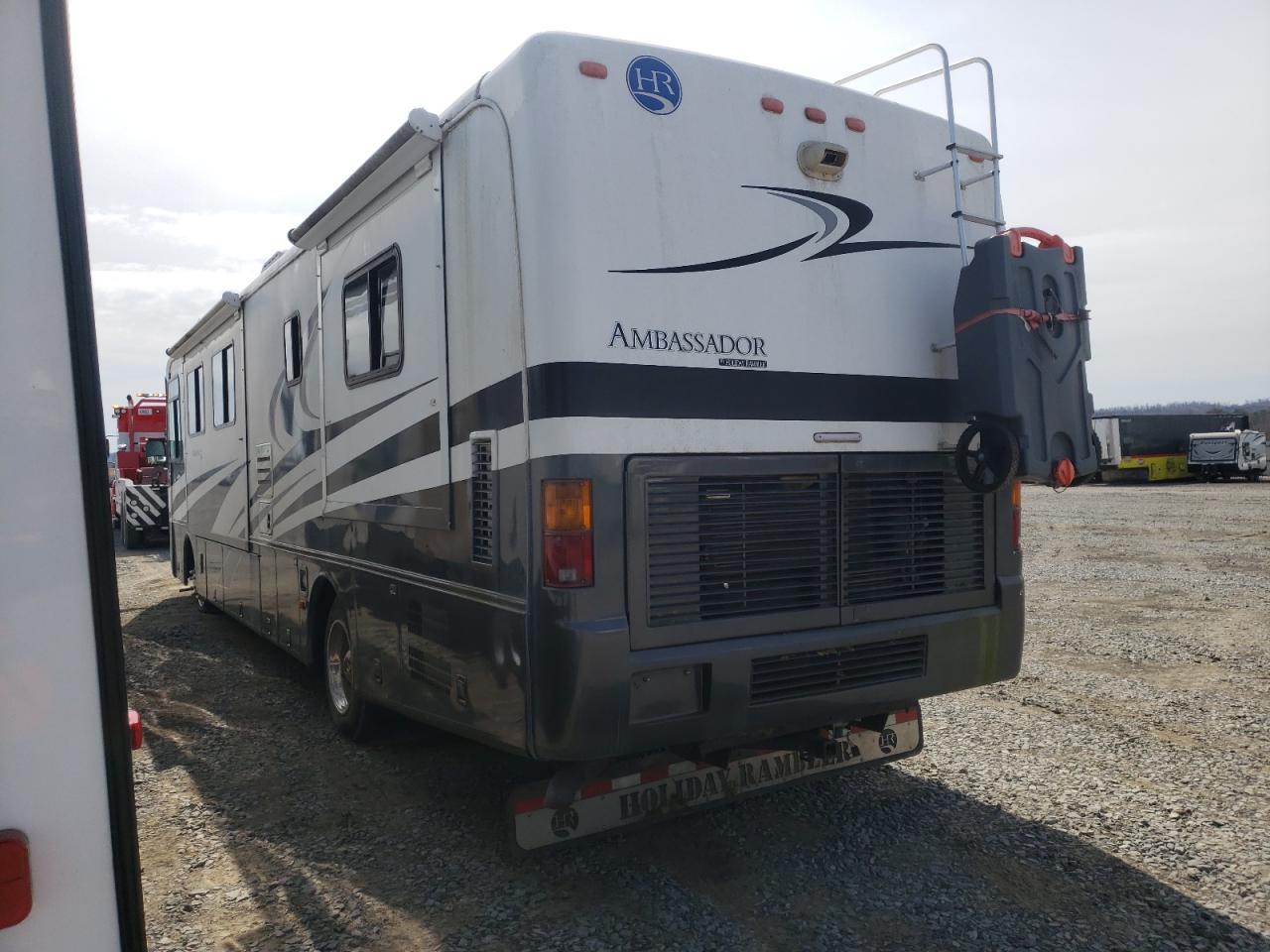 Photo 3 from auction – 2003 ROADMASTER RAIL MTRHM with VIN 1RF62465531023733