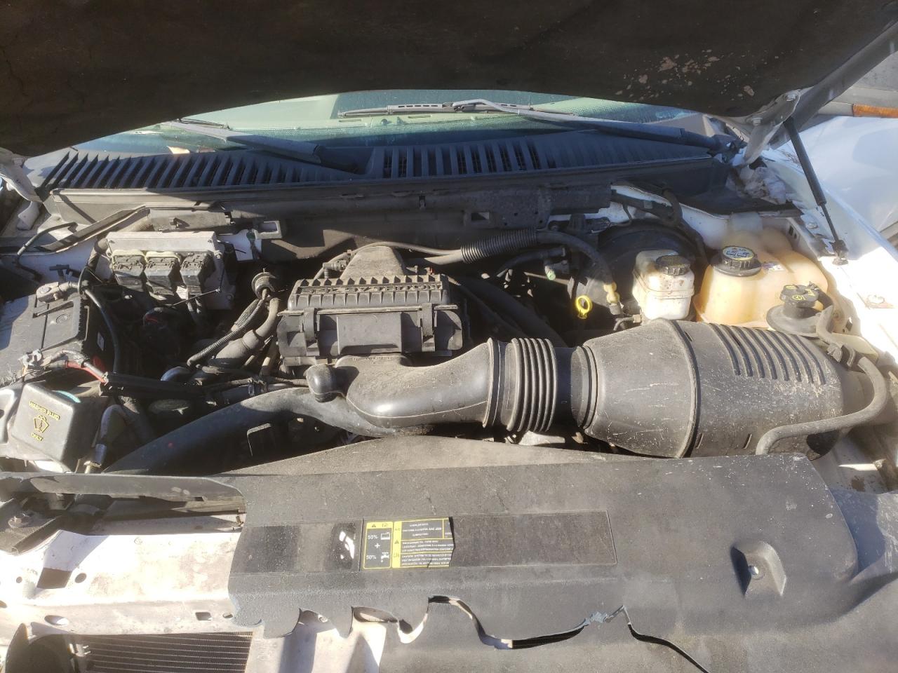 Photo 7 from auction – 2005 FORD EXPEDITION with VIN 1FMPU17555LA84540