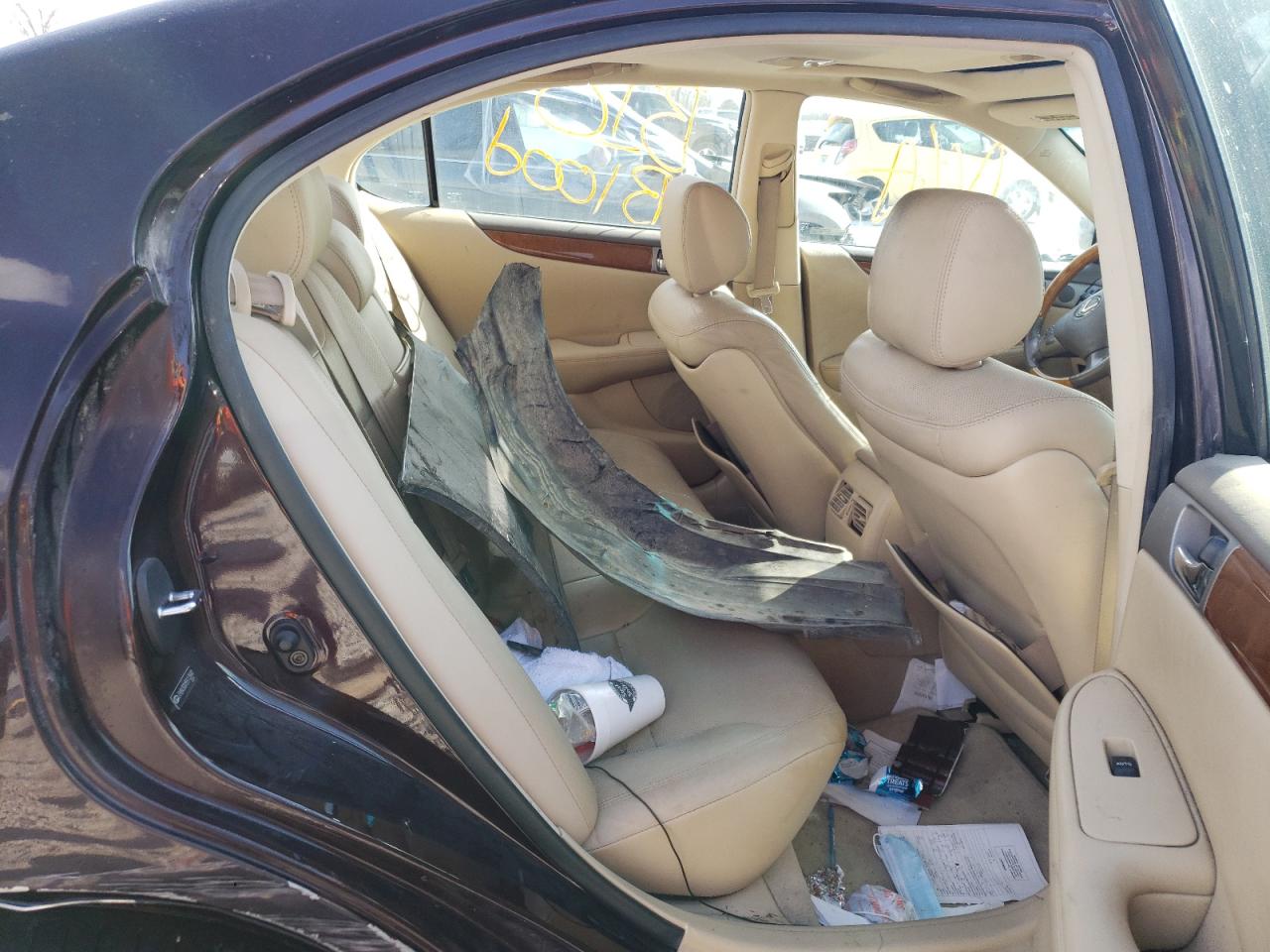 Photo 6 from auction – 2005 LEXUS ES 330 with VIN JTHBA30GX55113693