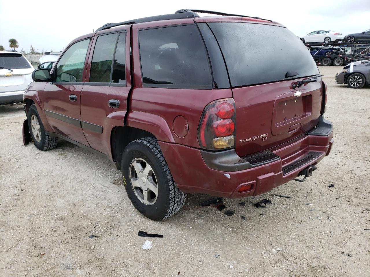 Photo 3 from auction – 2005 CHEVROLET TRAILBLAZE with VIN 1GNDT13S552259663