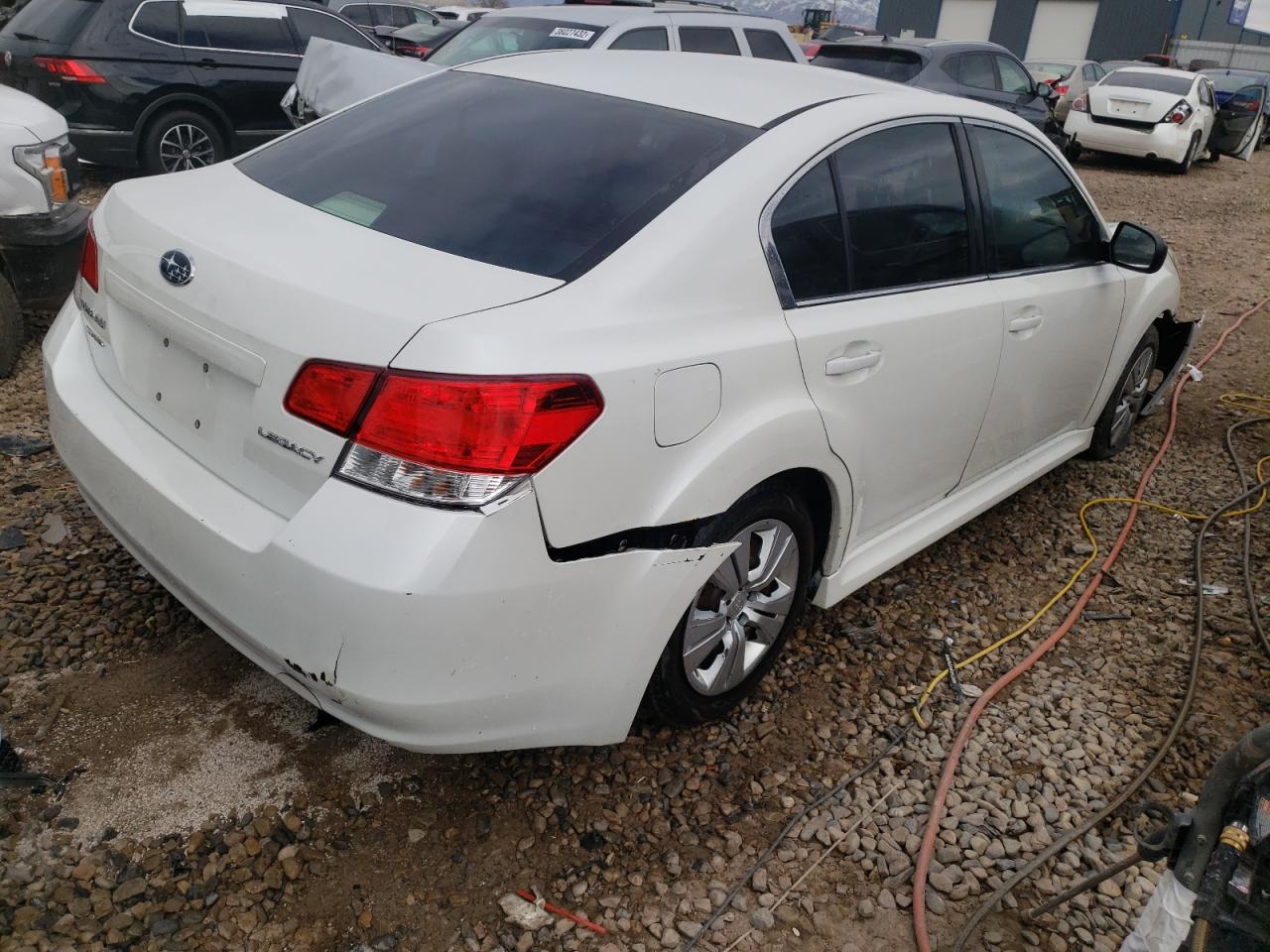 Photo 4 from auction – 2013 SUBARU LEGACY 2.5 with VIN 4S3BMCA60D3026426