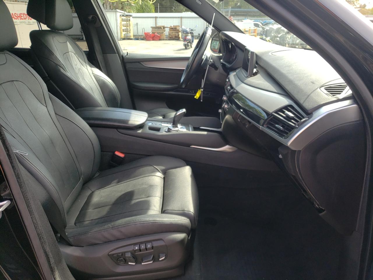 Photo 5 from auction – 2014 BMW X5 XDRIVE3 with VIN 5UXKR0C57E0H21382