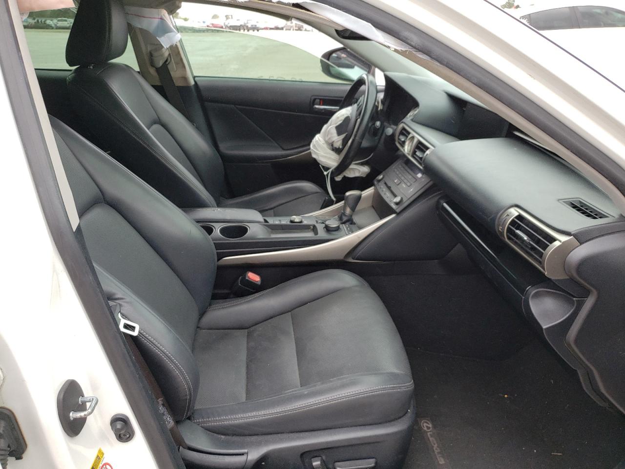 Photo 5 from auction – 2015 LEXUS IS 250 with VIN JTHBF1D29F5068994