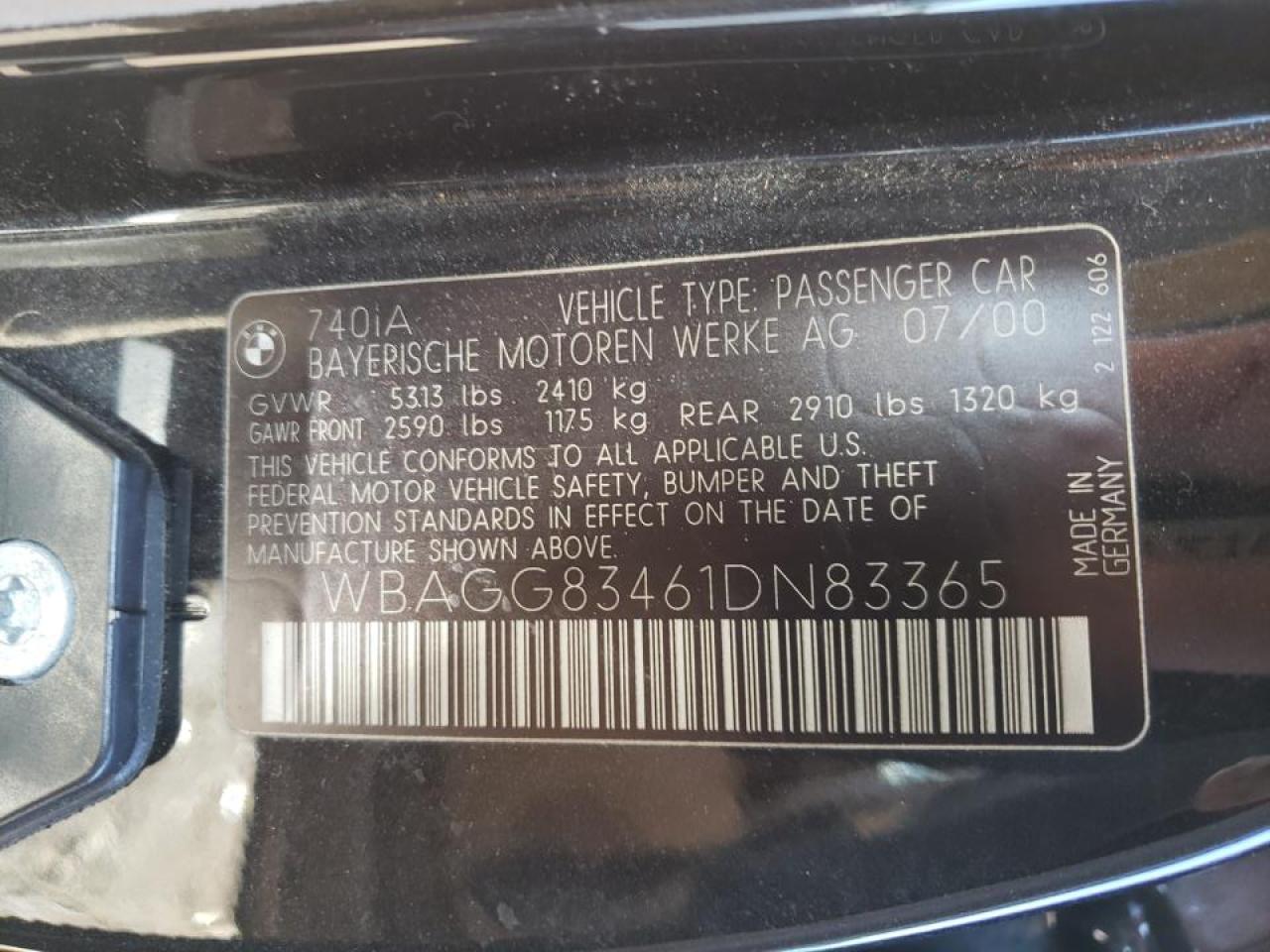 Photo 10 from auction – 2001 BMW 740 I AUTO with VIN WBAGG83461DN83365