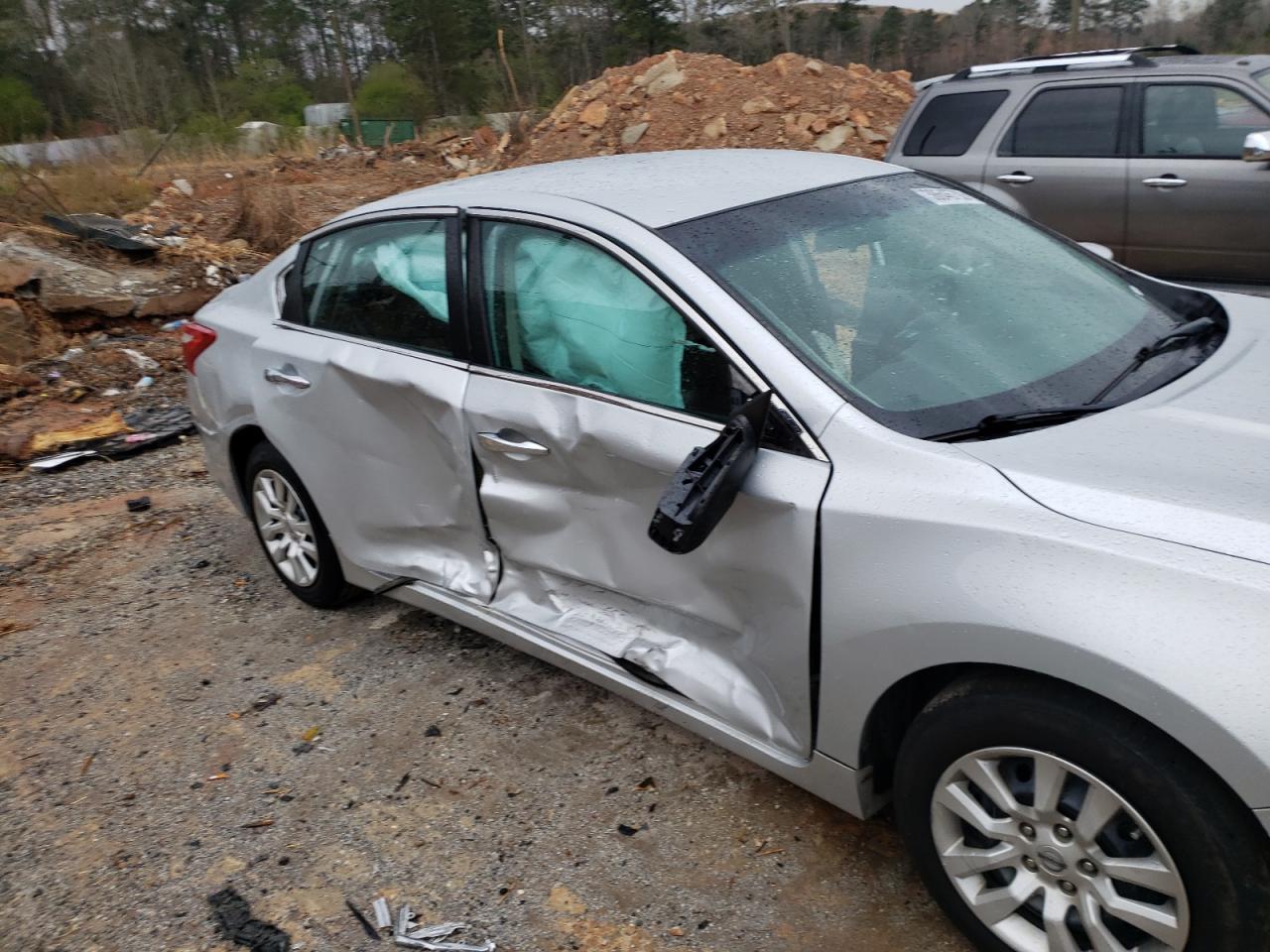 Photo 9 from auction – 2016 NISSAN ALTIMA 2.5 with VIN 1N4AL3AP8GN335387