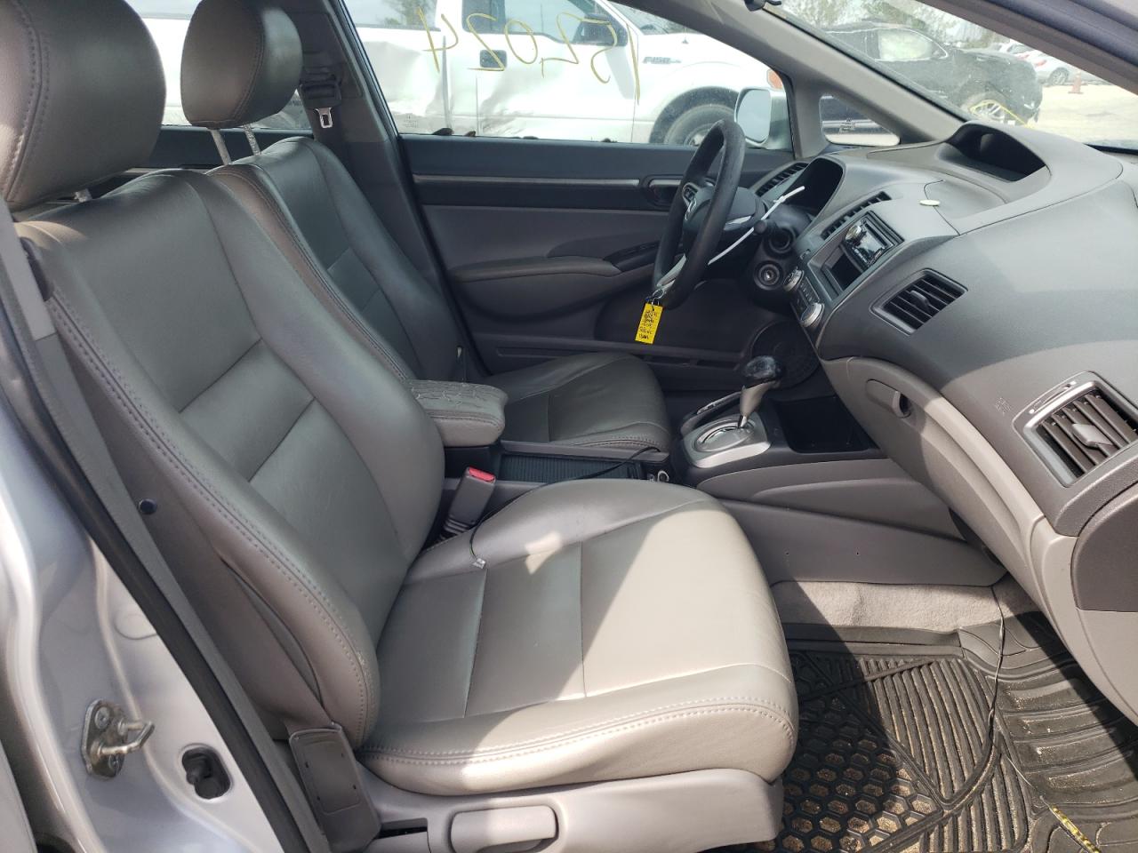 Photo 5 from auction – 2010 HONDA CIVIC EX with VIN 2HGFA1F87AH514422