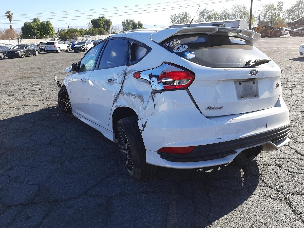 Photo 3 from auction – 2016 FORD FOCUS ST with VIN 1FADP3L99GL391947