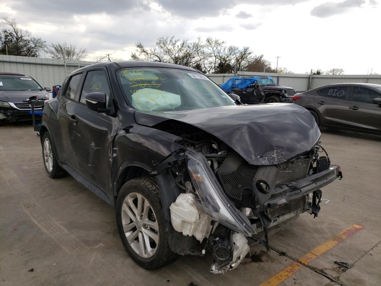 NISSAN JUKE S 2015 with VIN JN8AF5MV4FT551582 - Photo from auction