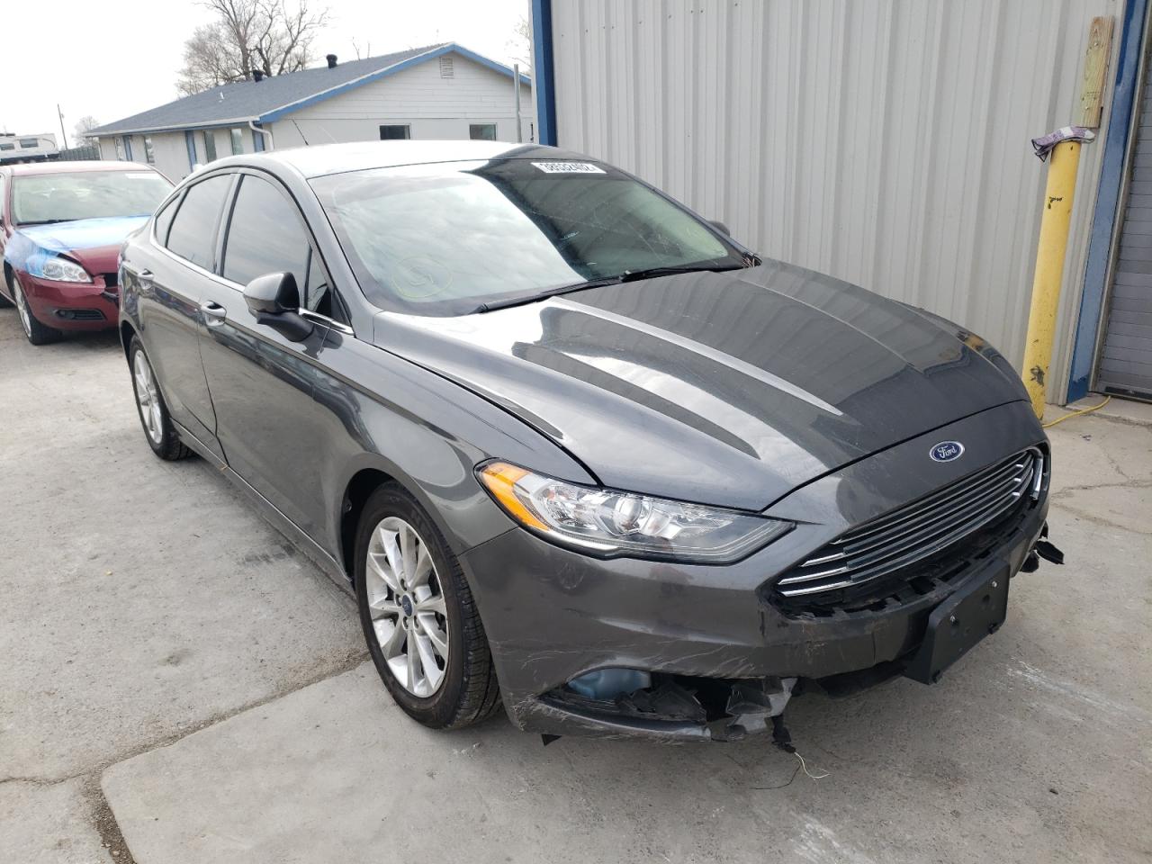 FORD FUSION SE 2017 with VIN 3FA6P0H74HR221335 - Photo from auction