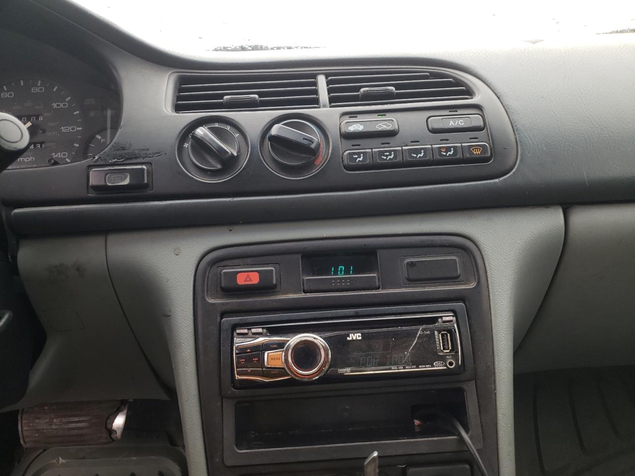 Photo 9 from auction – 1996 HONDA ACCORD EX with VIN 1HGCE667XTA027406