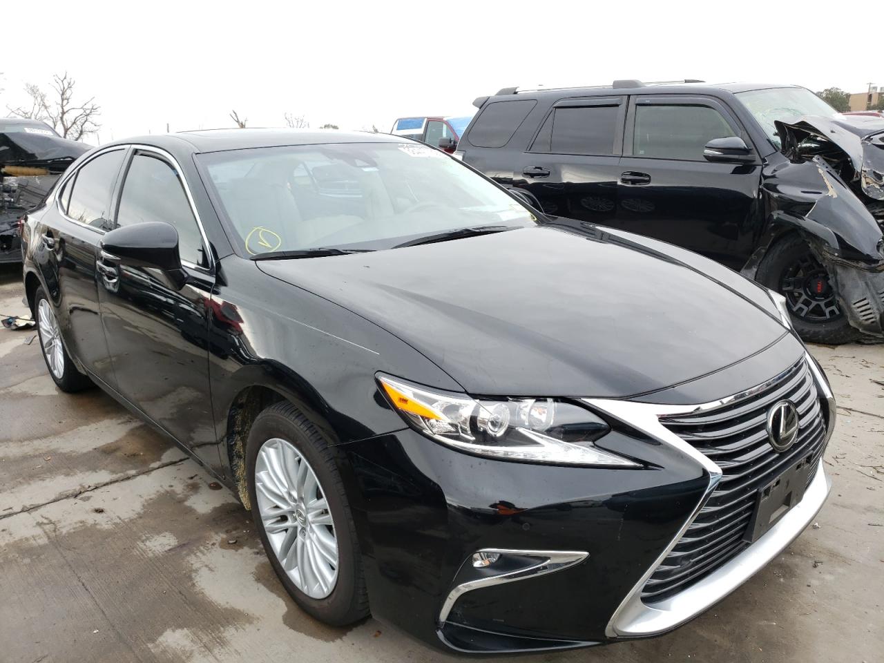 LEXUS ES 350 2016 with VIN 58ABK1GG7GU019034 - Photo from auction
