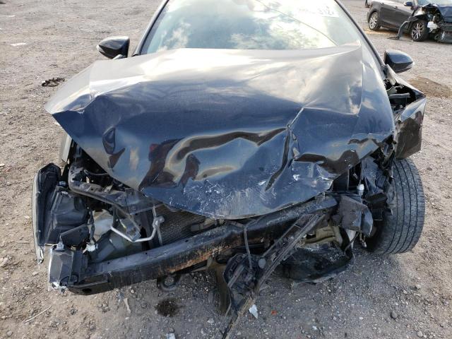 Photo 7 from auction – 2017 TOYOTA COROLLA L with VIN 5YFBURHE1HP676864