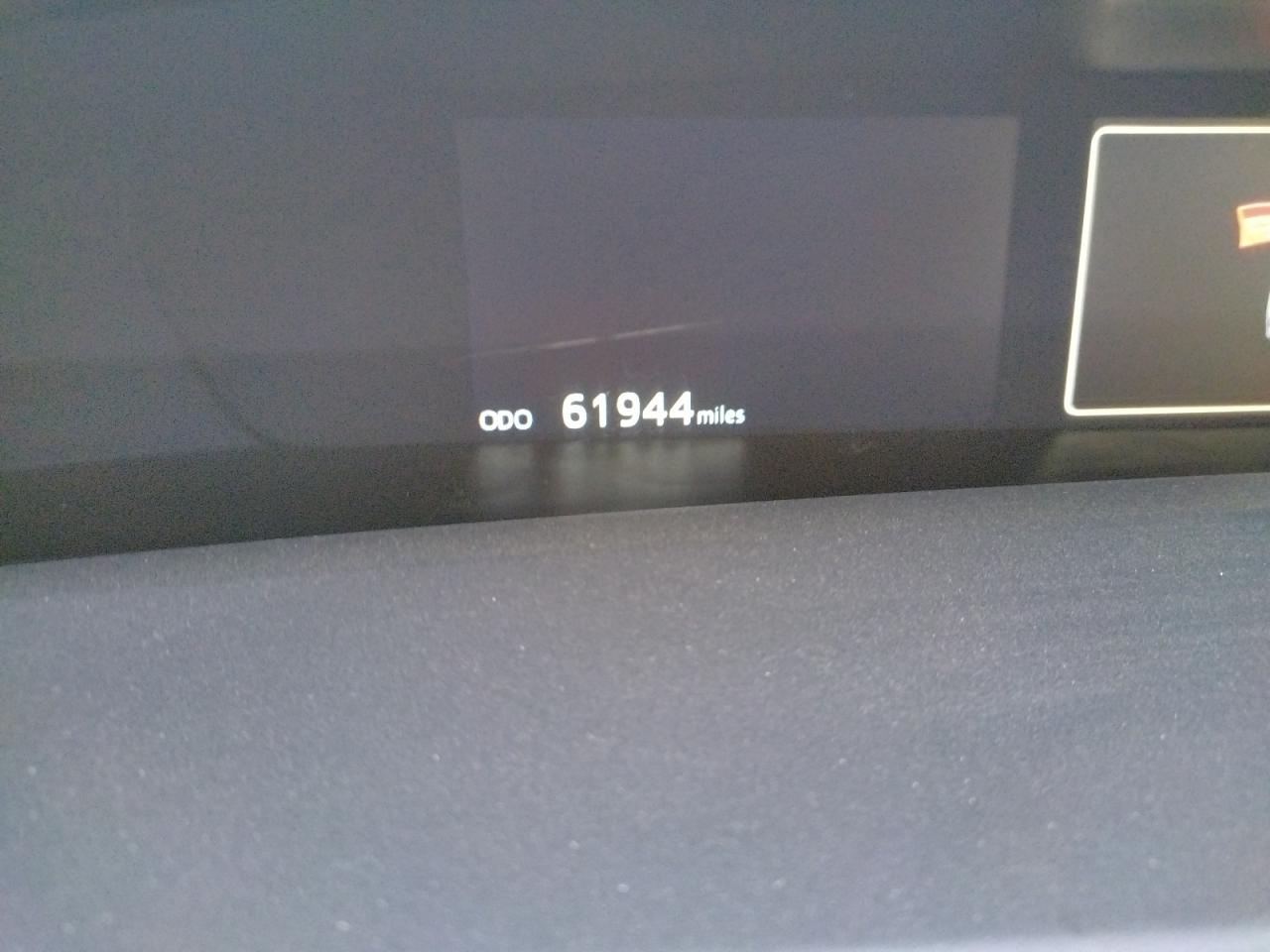 Photo 8 from auction – 2017 TOYOTA PRIUS with VIN JTDKBRFU5H3041168