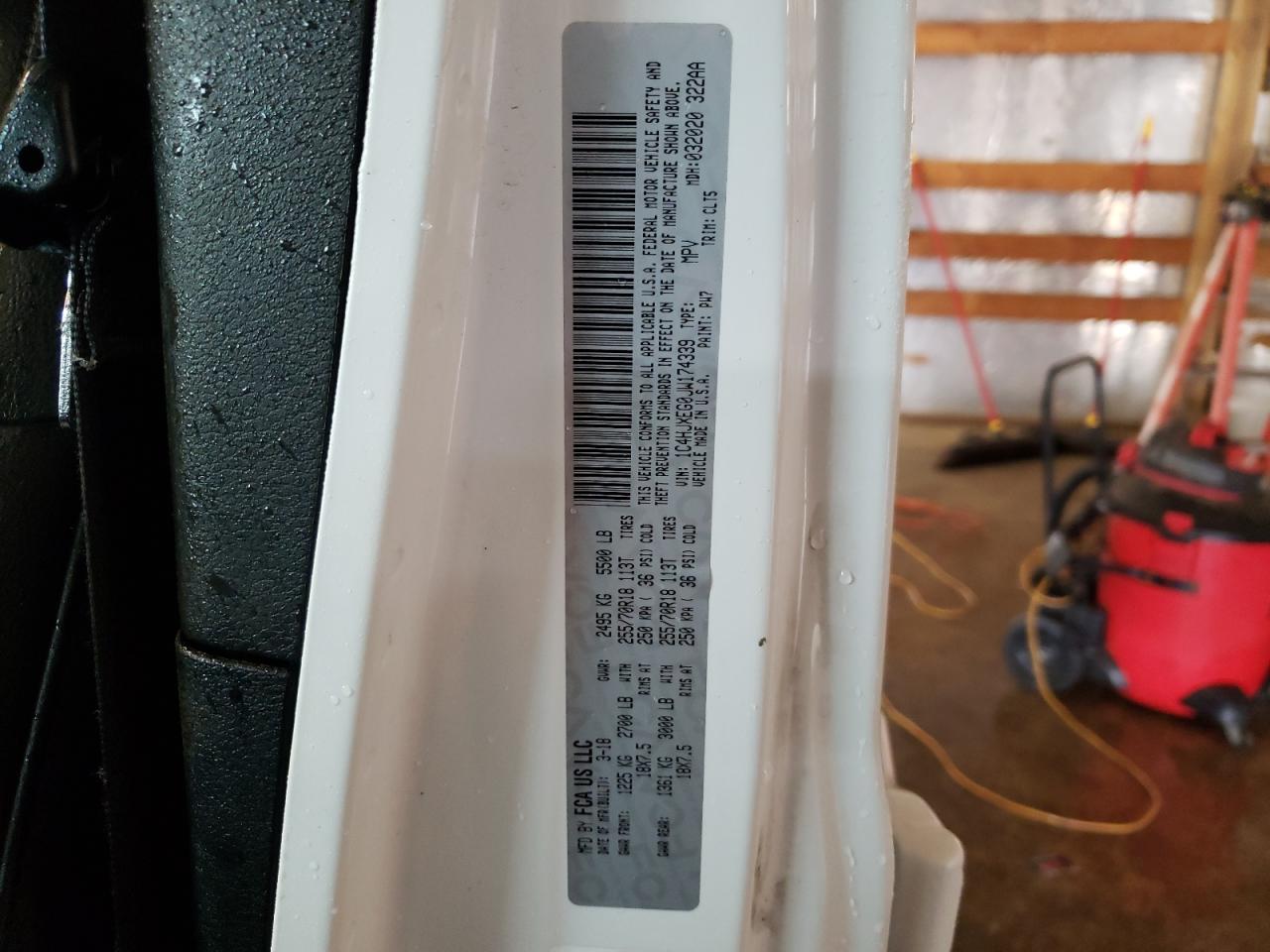 Photo 10 from auction – 2018 JEEP WRANGLER U with VIN 1C4HJXEG0JW174339
