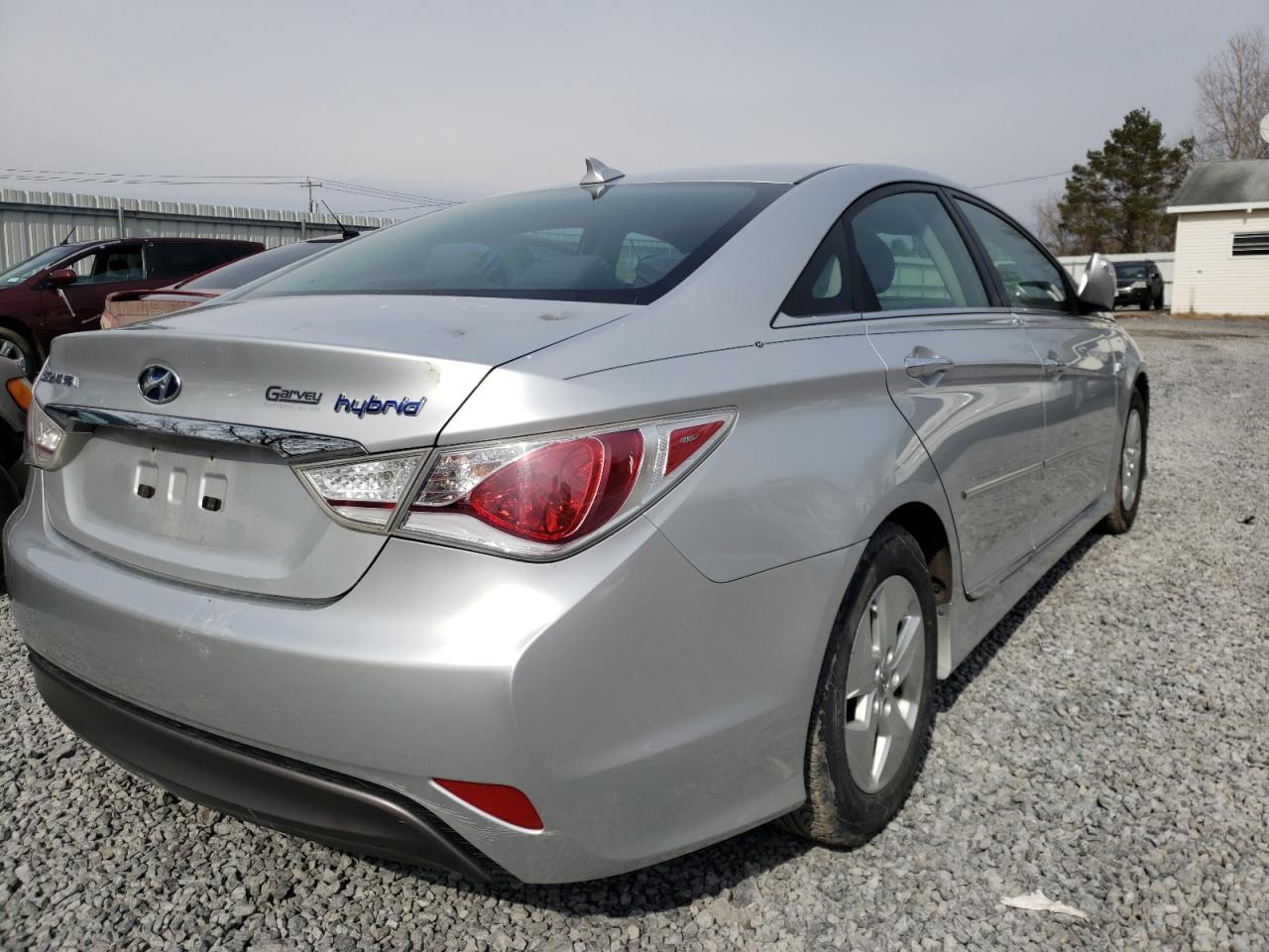 Photo 4 from auction – 2012 HYUNDAI SONATA HYB with VIN KMHEC4A43CA026236