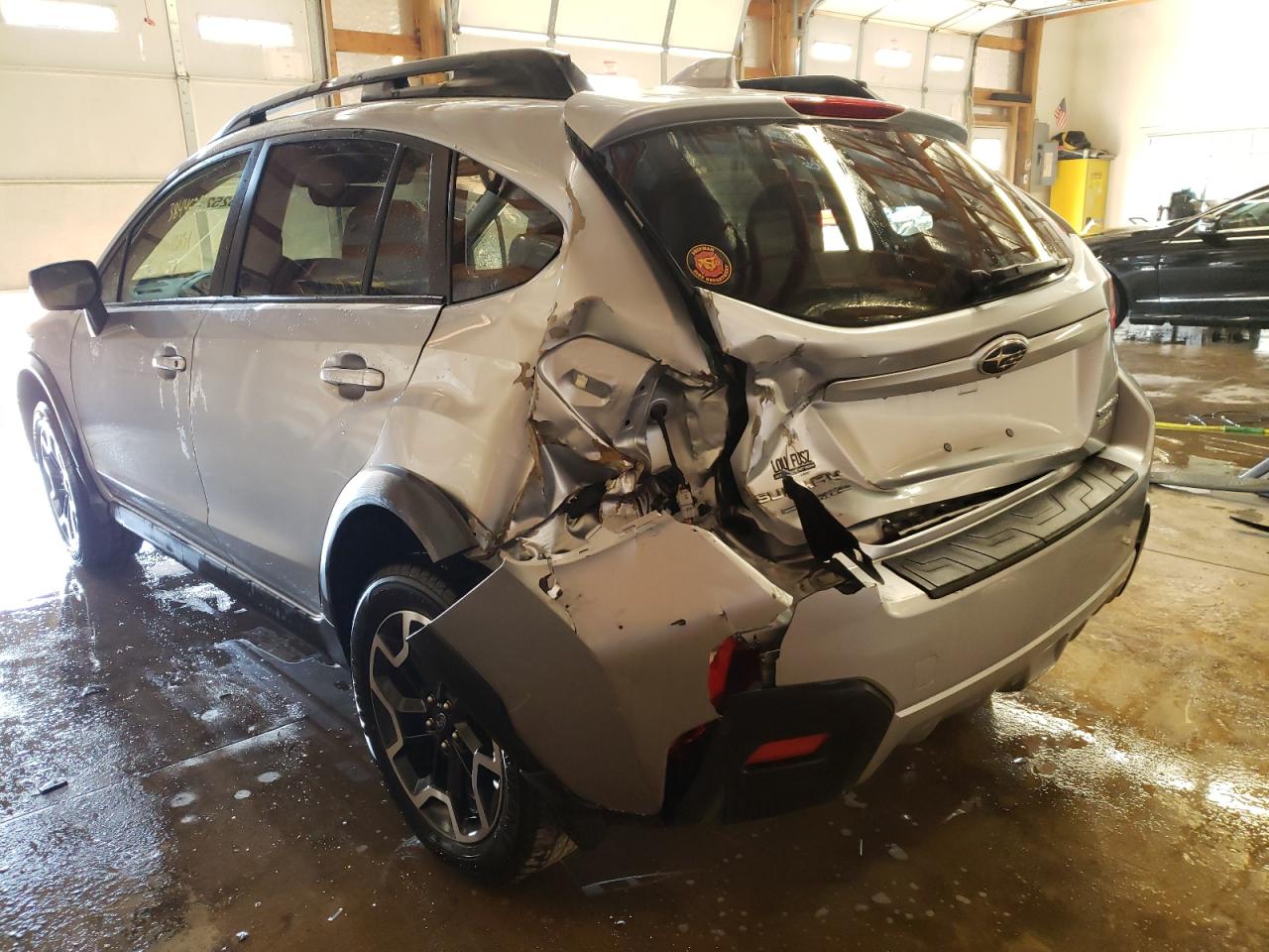 Photo 3 from auction – 2017 SUBARU CROSSTREK with VIN JF2GPADCXHH244676