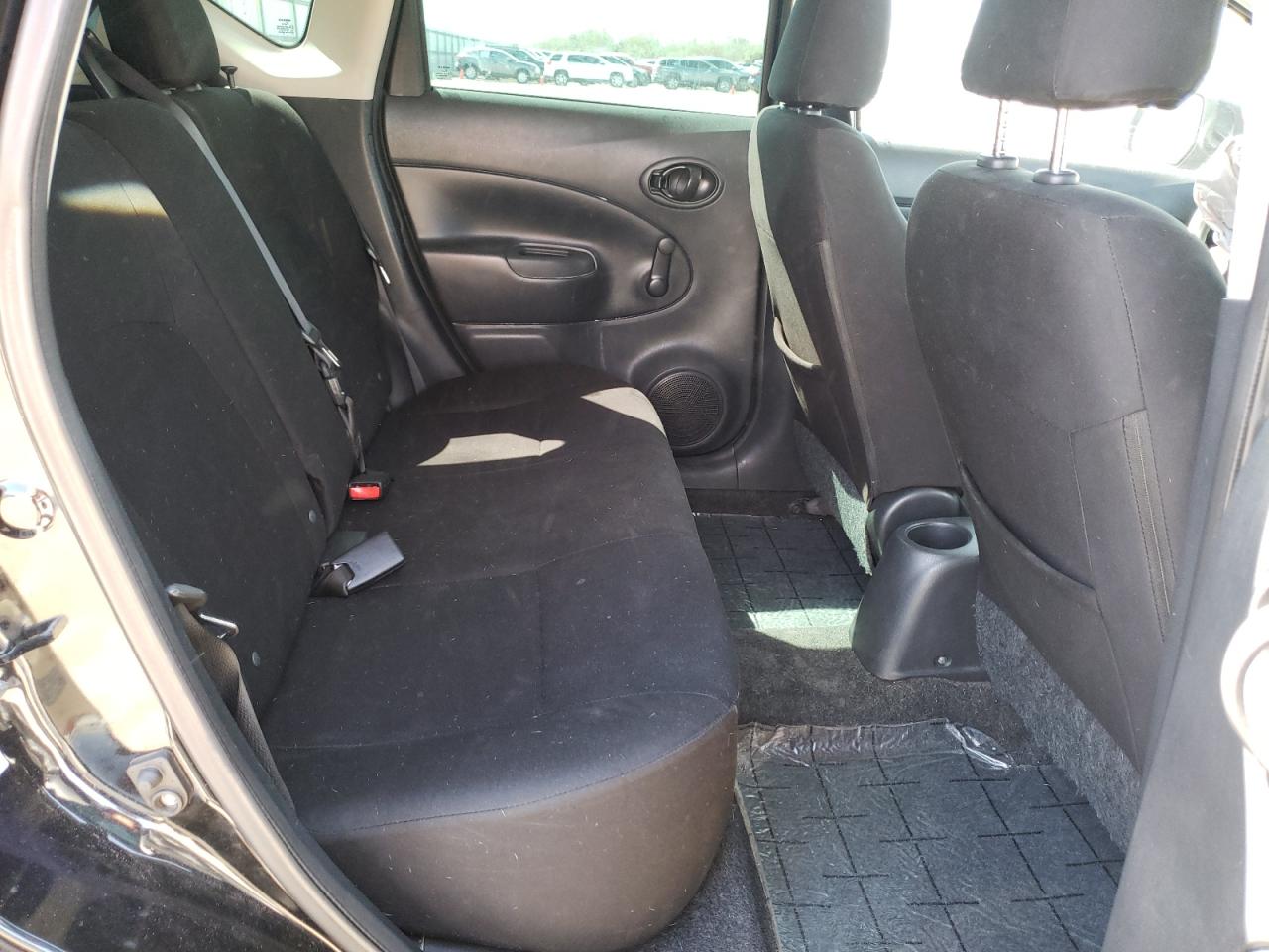 Photo 6 from auction – 2014 NISSAN VERSA NOTE with VIN 3N1CE2CP4EL437709