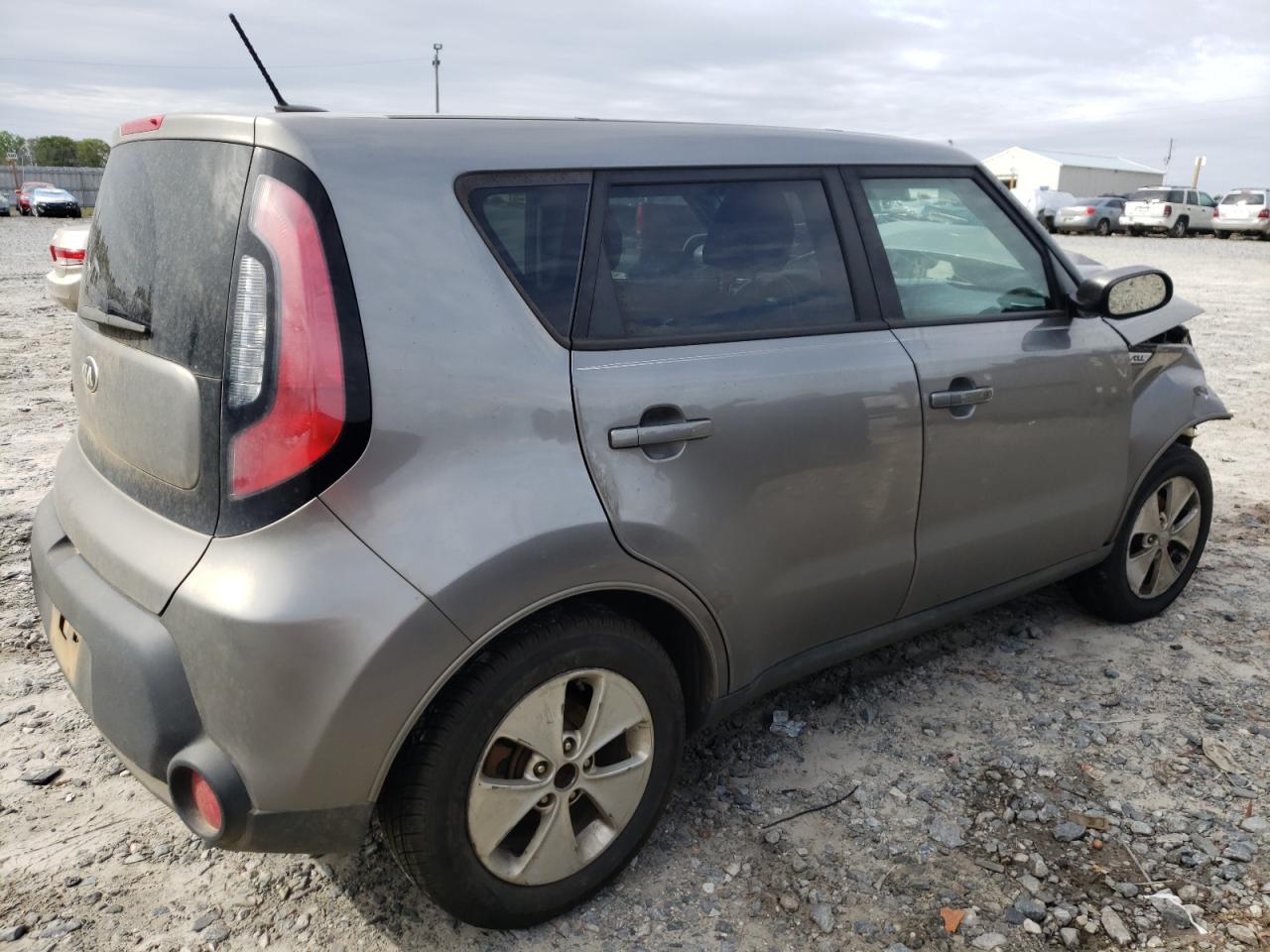 Photo 4 from auction – 2016 KIA SOUL with VIN KNDJN2A26G7377743