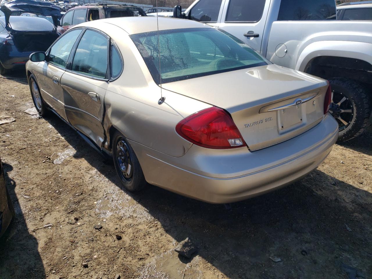 Photo 3 from auction – 2001 FORD TAURUS SEL with VIN 1FAFP56SX1A282760