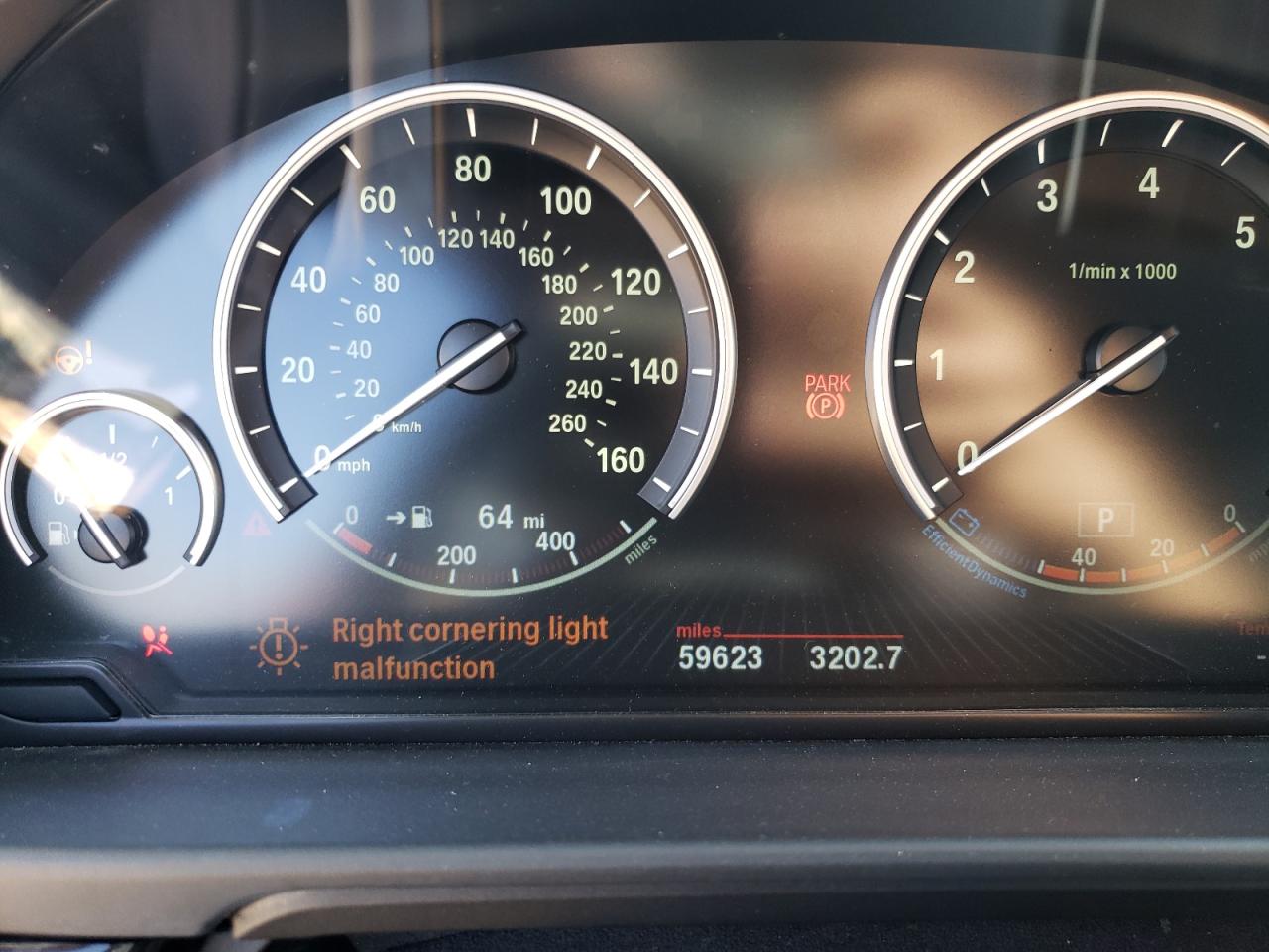 Photo 8 from auction – 2016 BMW 528 I with VIN WBA5A5C52GG347268