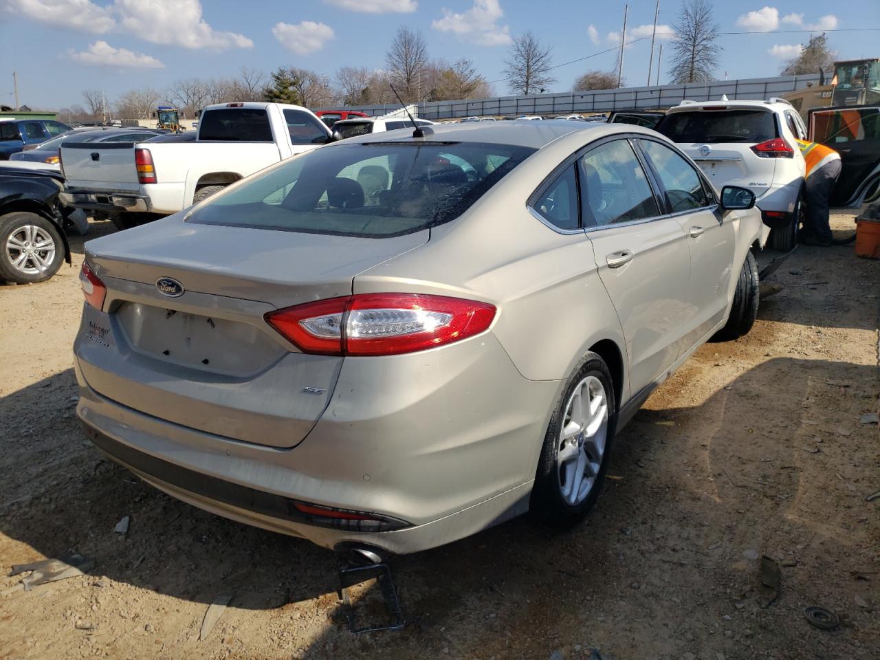 Photo 4 from auction – 2015 FORD FUSION SE with VIN 3FA6P0H77FR192958