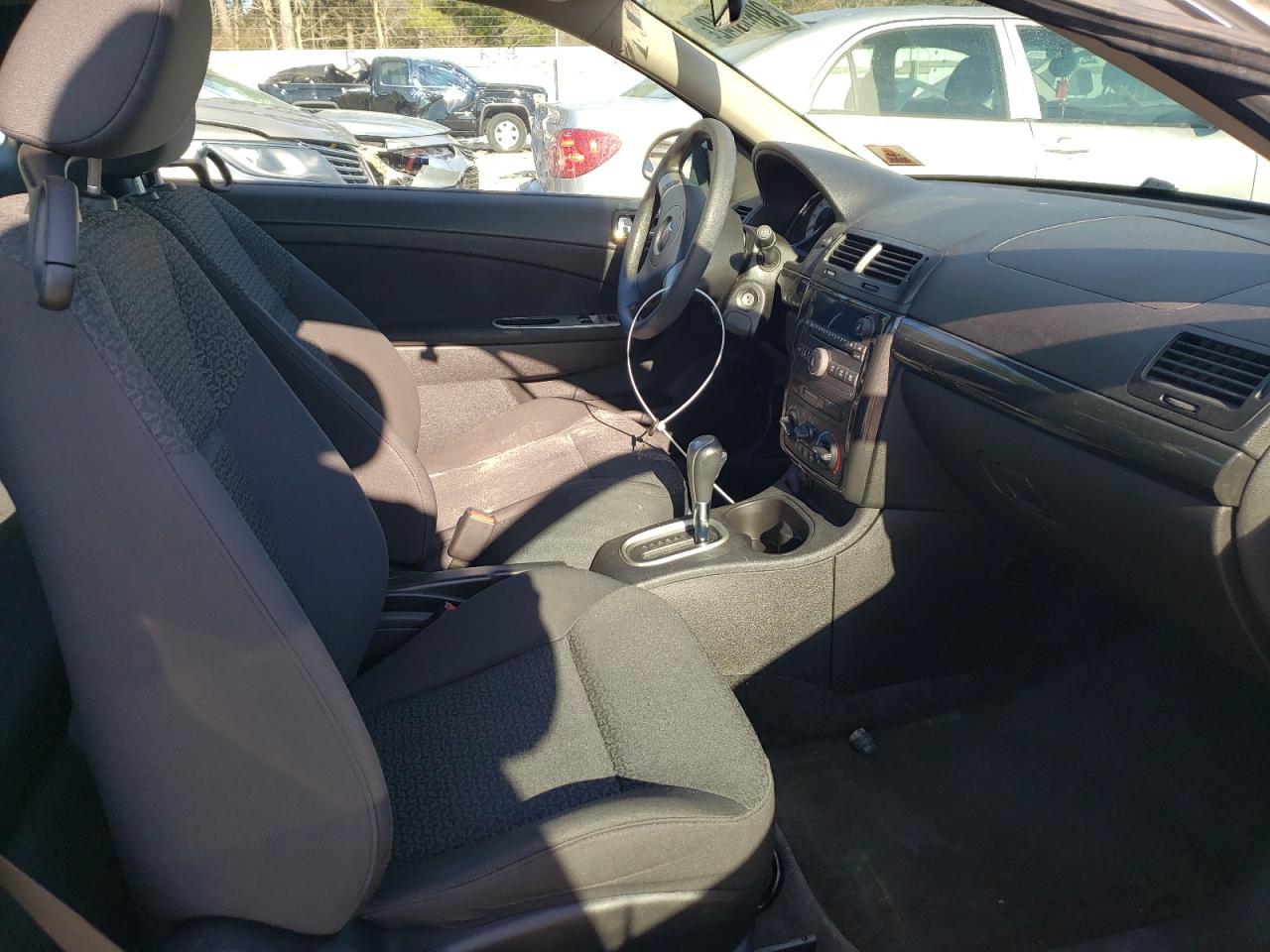 Photo 5 from auction – 2007 PONTIAC G5 with VIN 1G2AL15F677364251
