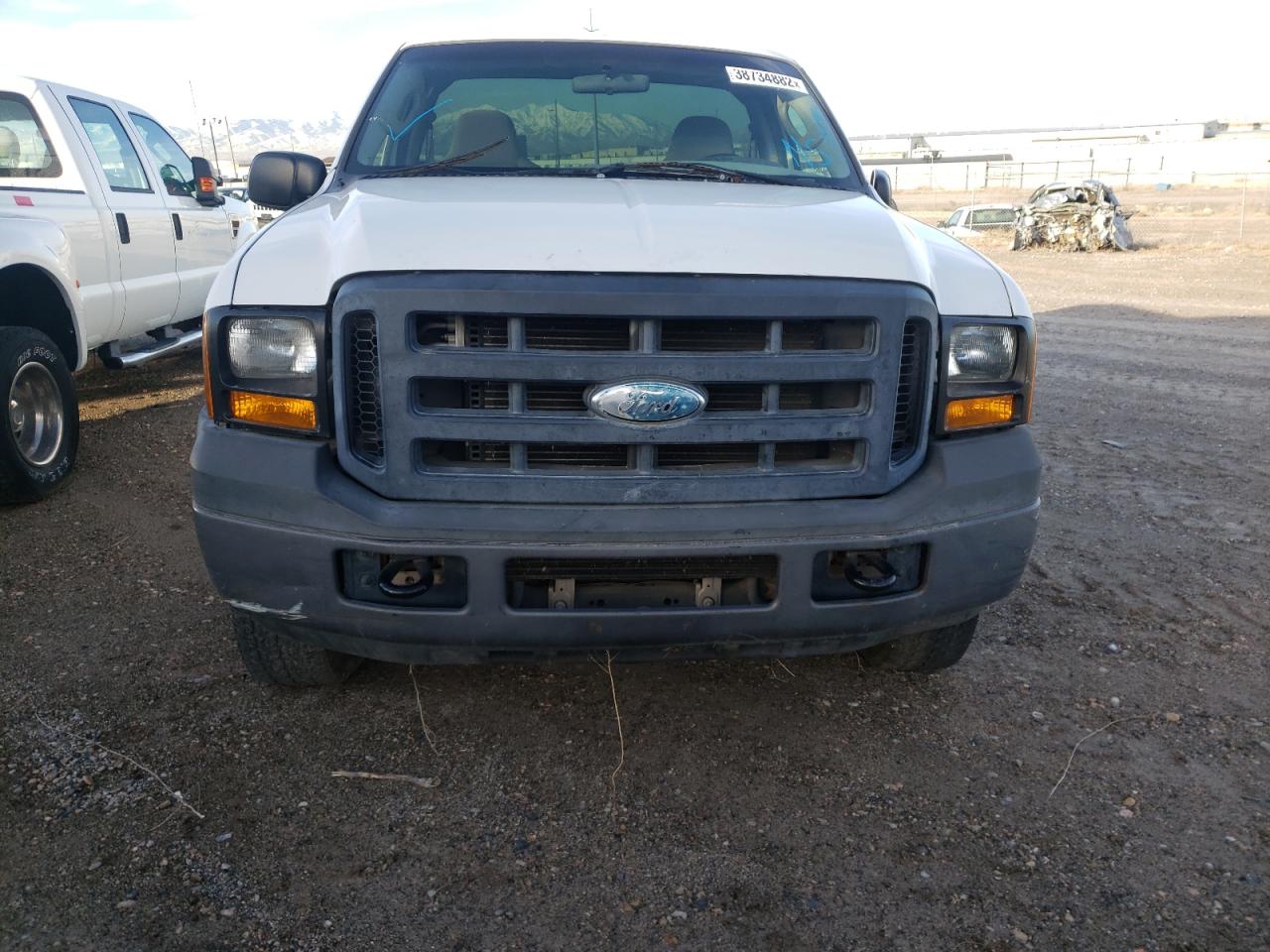 Photo 9 from auction – 2006 FORD F250 SUPER with VIN 1FTNF21586ED47596