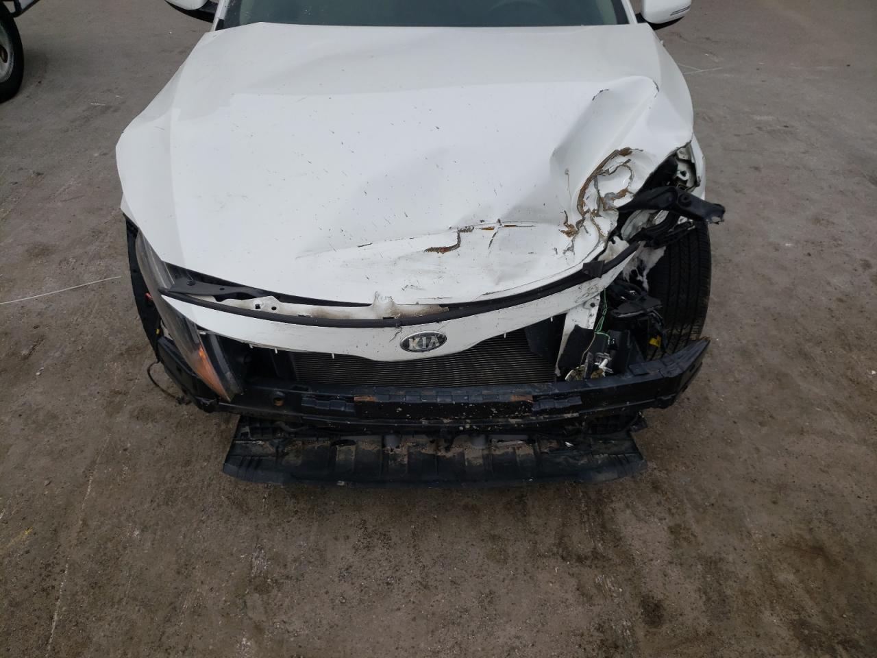 Photo 7 from auction – 2015 KIA OPTIMA LX with VIN KNAGM4A76F5648537