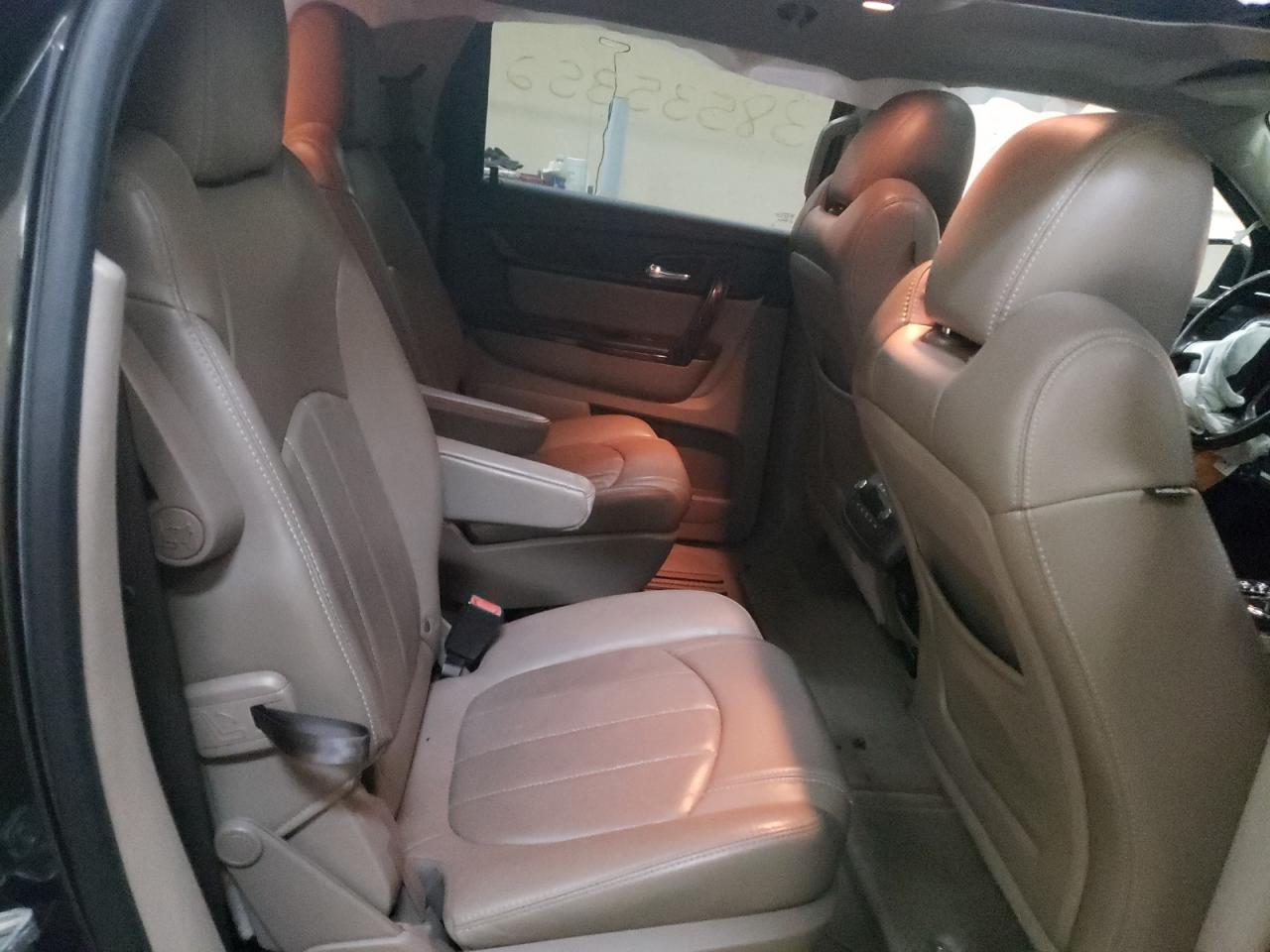 Photo 6 from auction – 2015 GMC ACADIA DEN with VIN 1GKKVTKD6FJ280221