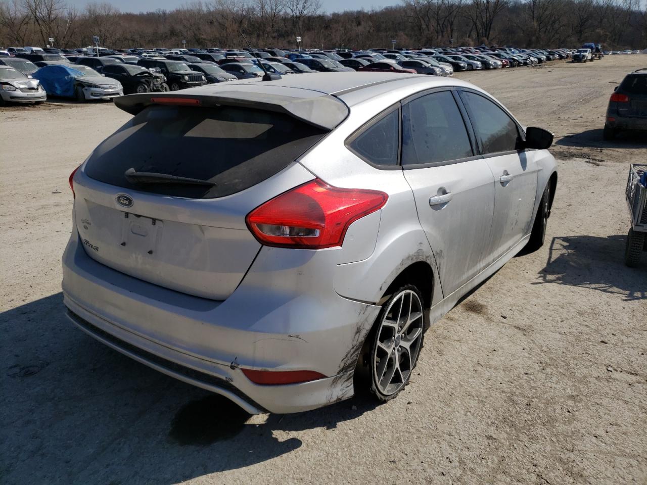 Photo 4 from auction – 2016 FORD FOCUS SE with VIN 1FADP3K27GL362306