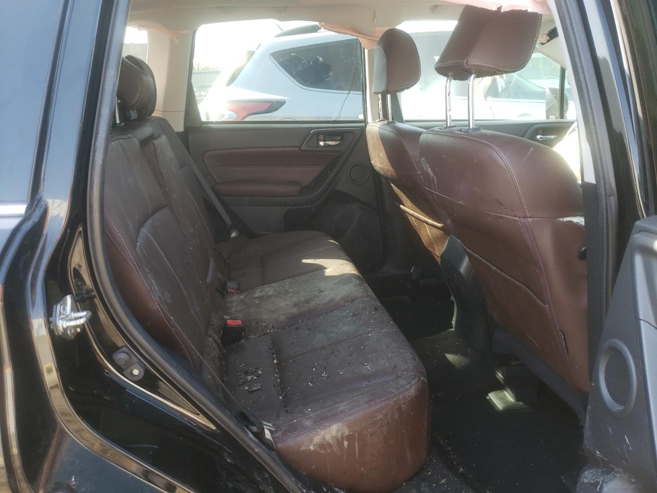 Photo 6 from auction – 2018 SUBARU FORESTER 2 with VIN JF2SJAWC7JH437365