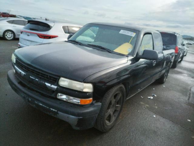 Photo 2 from auction – 2001 CHEVROLET SILVERADO with VIN 2GCEC19V211125251