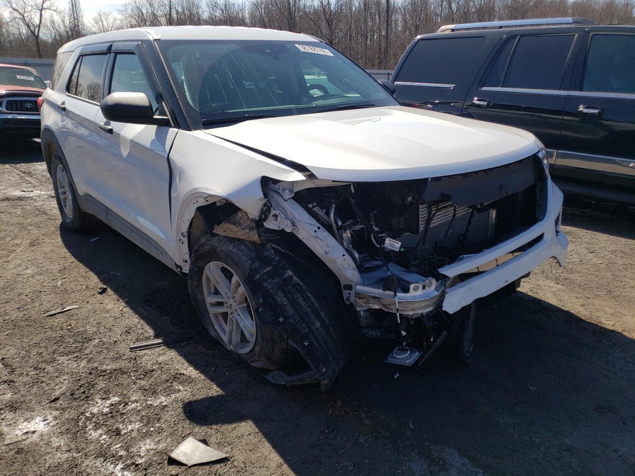 FORD EXPLORER 2022 with VIN 1FMSK8BH1NGA06890 - Photo from auction