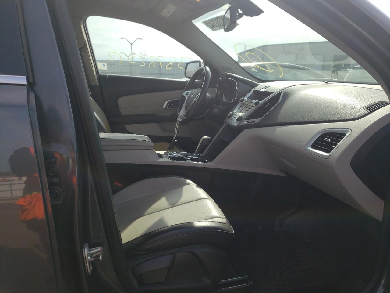 Photo 5 from auction – 2010 GMC TERRAIN SL with VIN 2CTFLJEY8A6292208