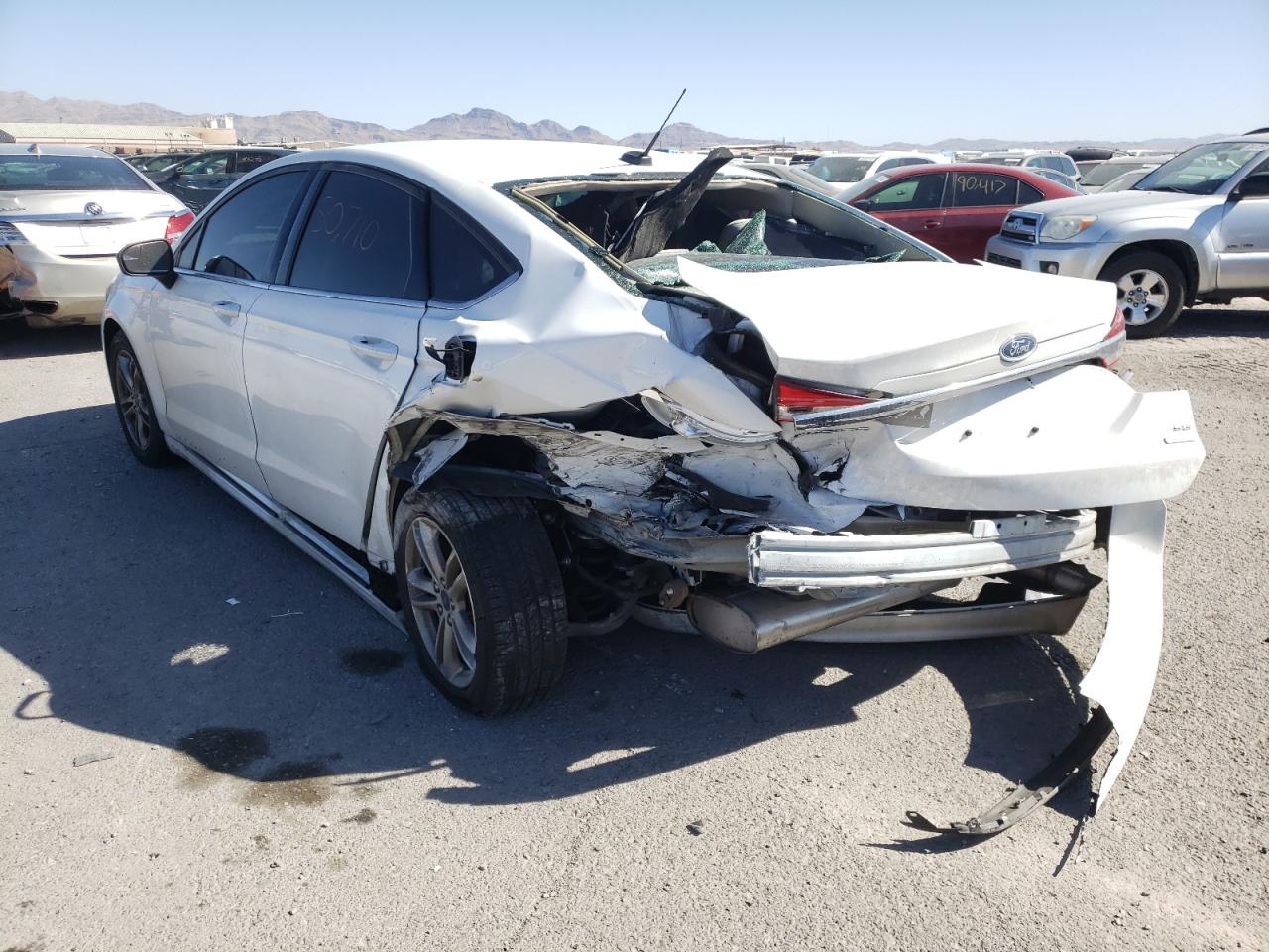Photo 3 from auction – 2018 FORD FUSION SE with VIN 3FA6P0HD7JR253319