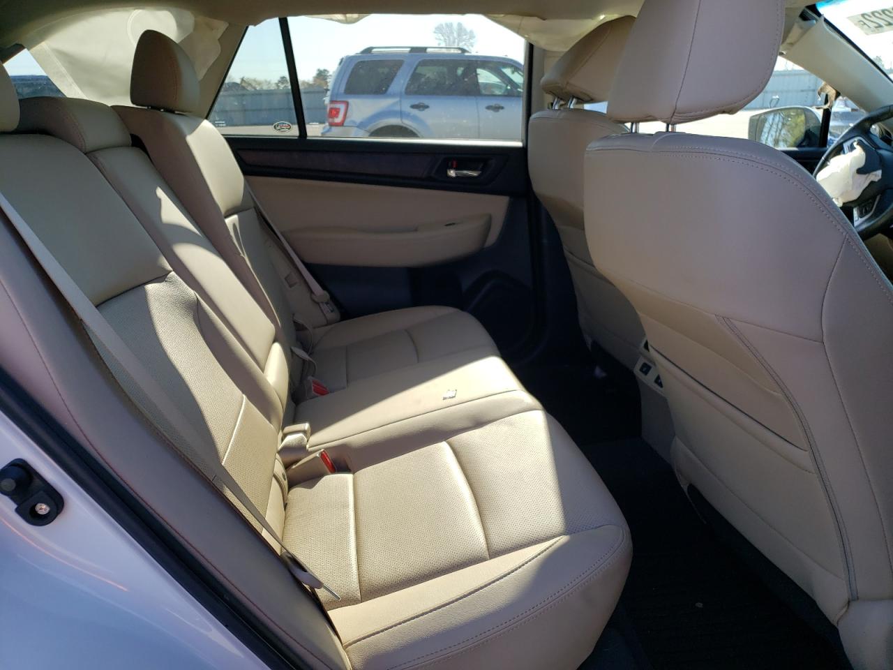 Photo 6 from auction – 2017 SUBARU OUTBACK 3. with VIN 4S4BSENC1H3314460