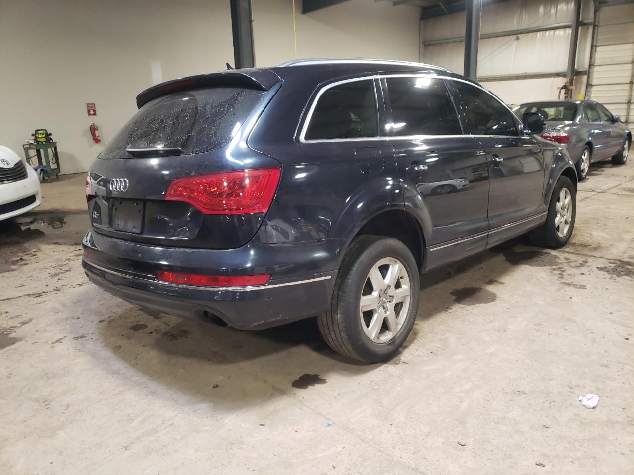 Photo 4 from auction – 2012 AUDI Q7 PREMIUM with VIN WA1LGAFE0CD003277
