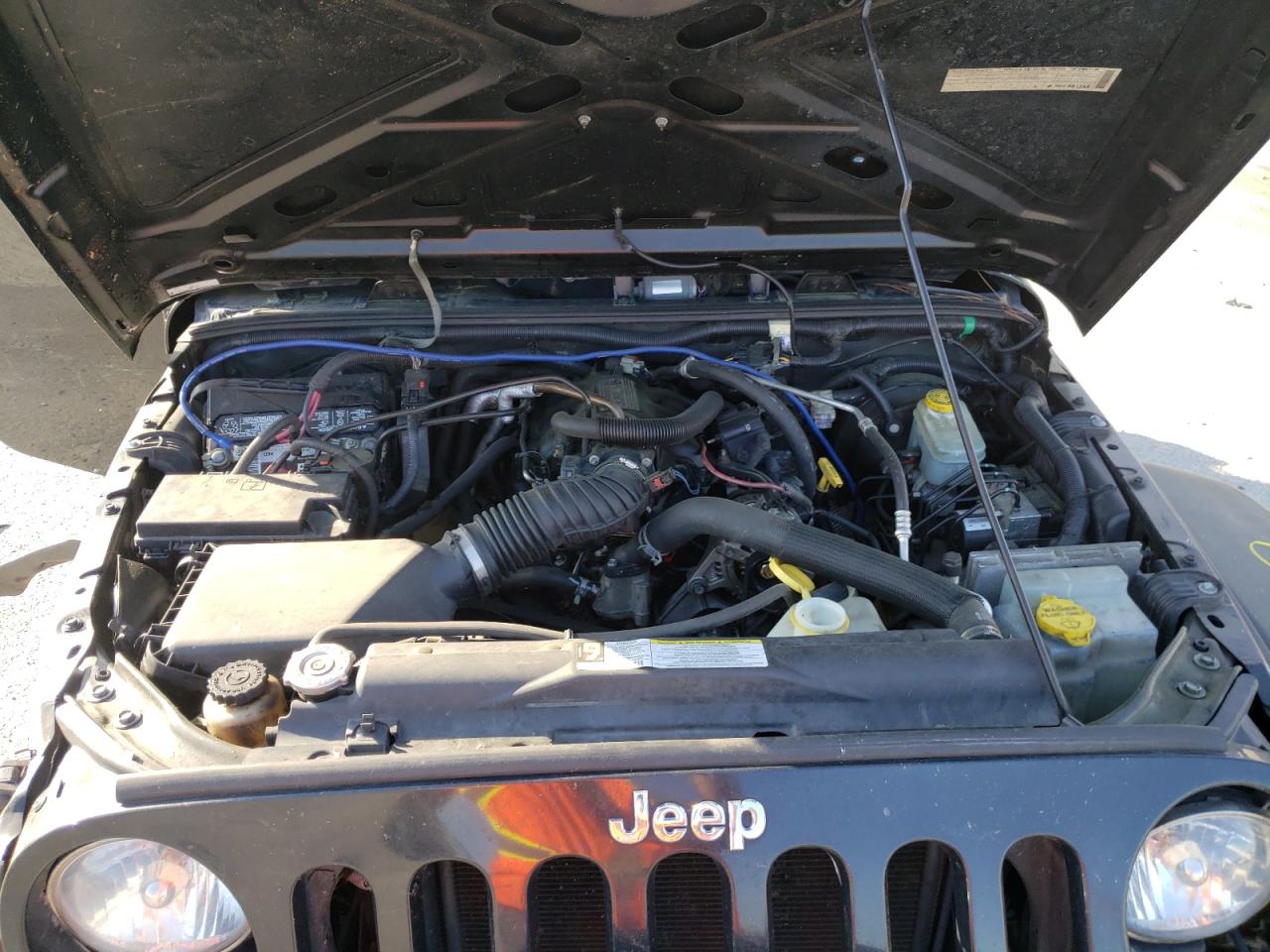 Photo 7 from auction – 2008 JEEP WRANGLER X with VIN 1J4FA24108L509905